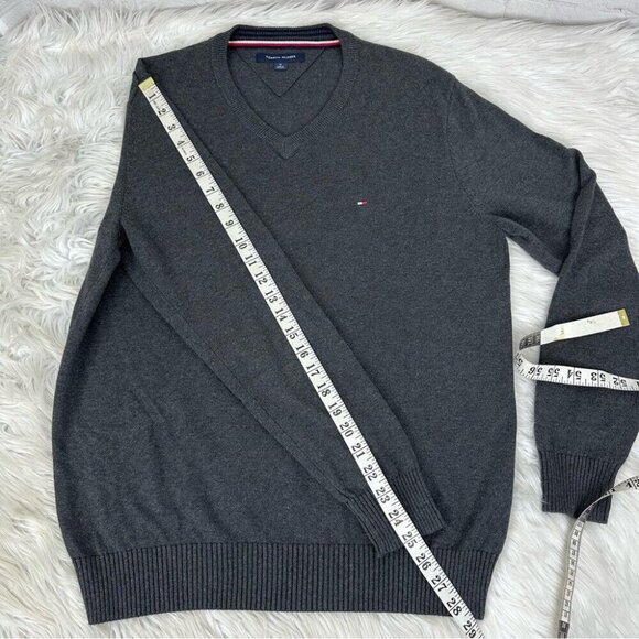 Tommy Hilfiger Women’s Dark Gray V-Neck Y2K Designer Knit Sweater M/C42 - Picture 11 of 11